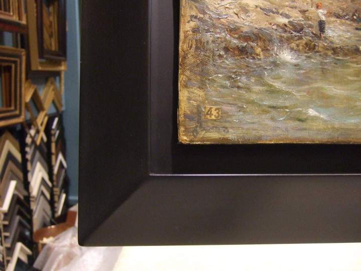 Coin inférieur caisse américaine cirée noire Lyon